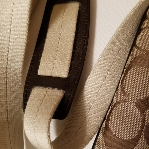 Coach Legacy Signature Swingpack Crossbody Bag - Picture 4 of 8